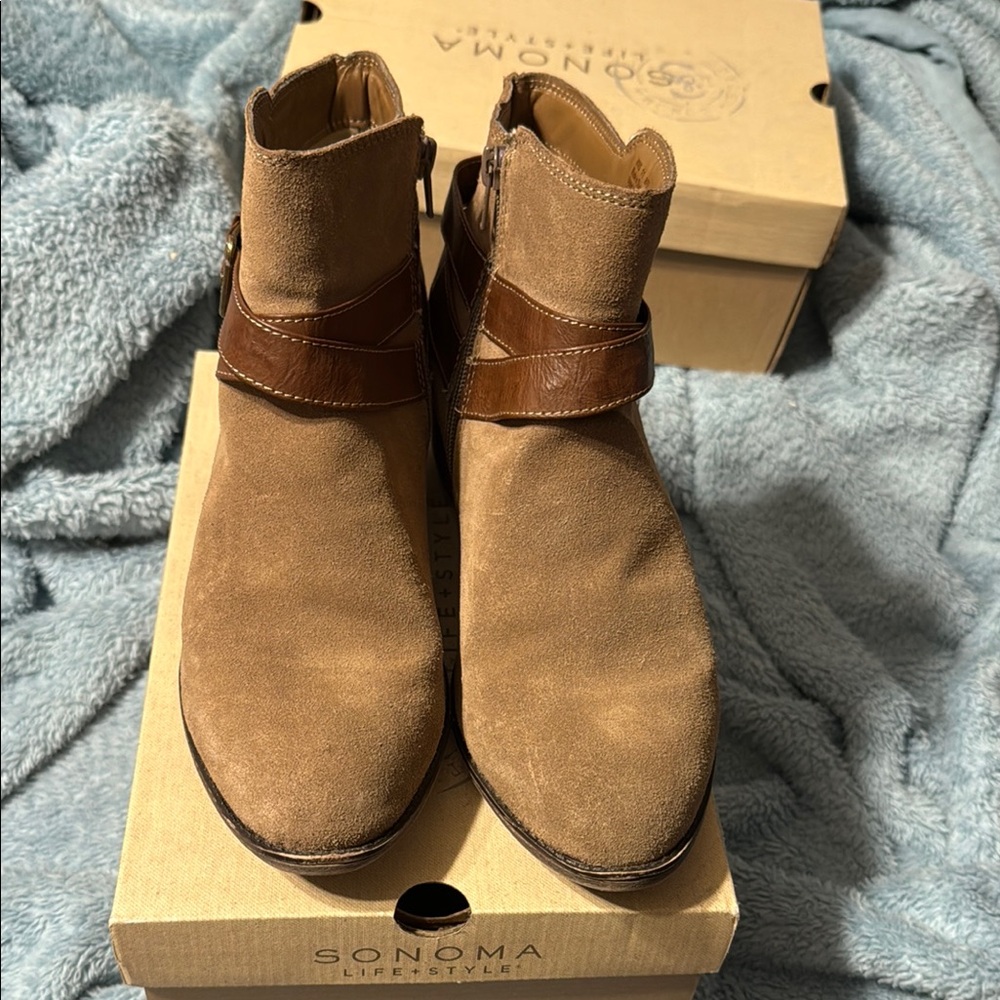 Sonoma Tan Suede Ankle Boots with Leather Strap women’s 11